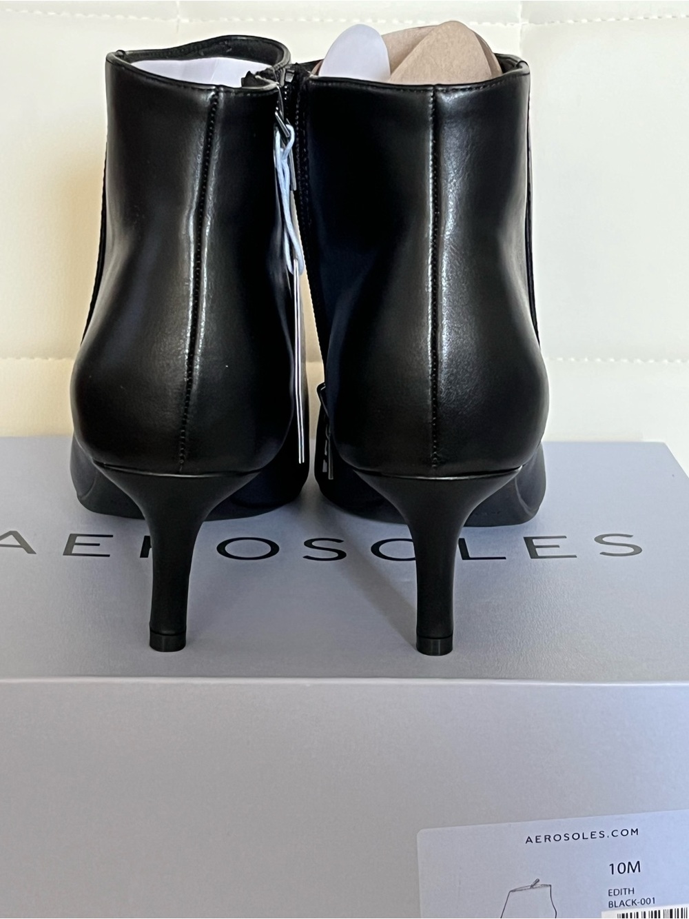 AEROSOLES Black Pointed Kitten Heel Ankle Booties - Picture 4 of 8